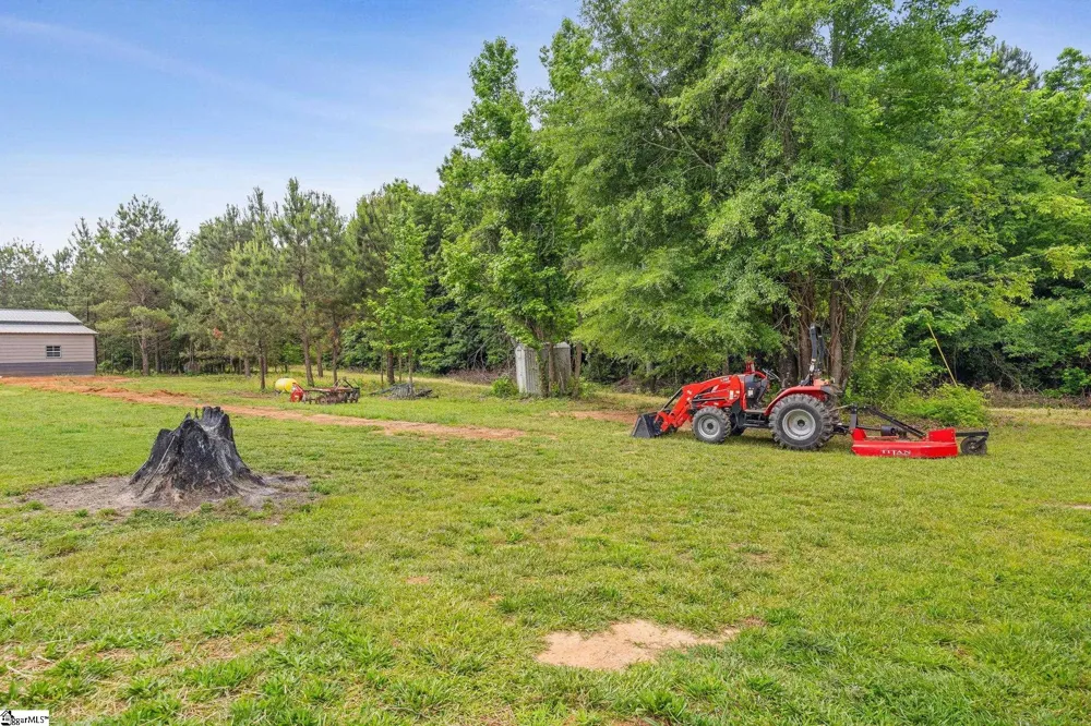 109 Wilton E. Hall Road Starr, SC 29684