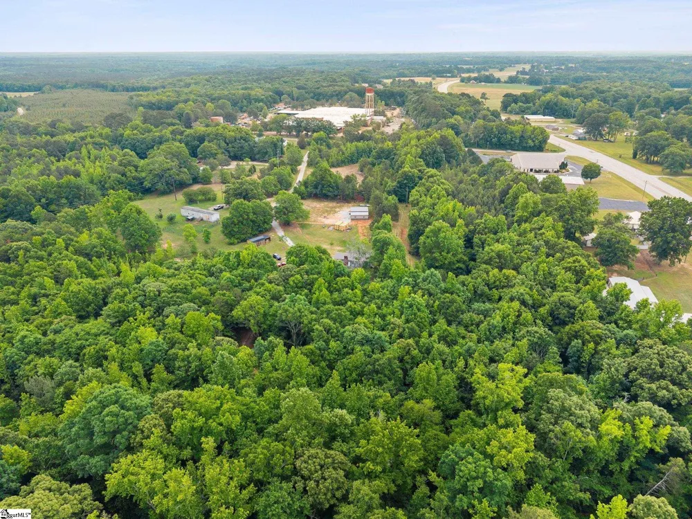 109 Wilton E. Hall Road Starr, SC 29684