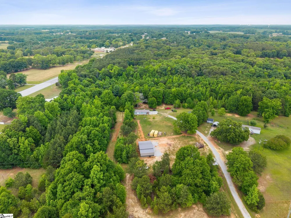 109 Wilton E. Hall Road Starr, SC 29684