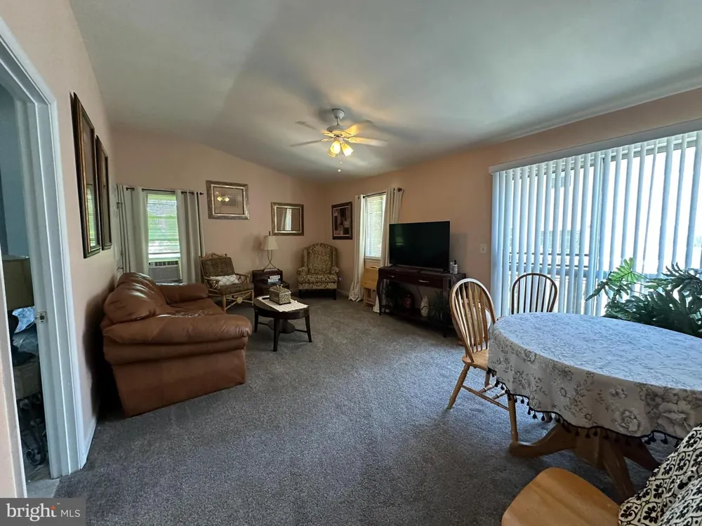 9217 ANNAPOLIS AVENUE North Beach, MD 20714