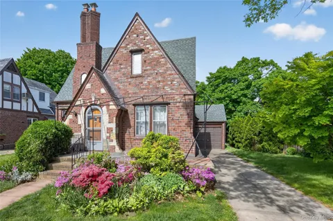 114 New Hyde Park Road