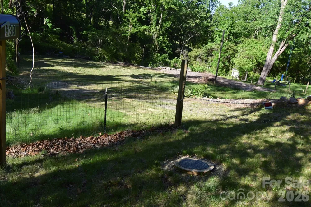 539 Bailey Road Asheville, NC 28806