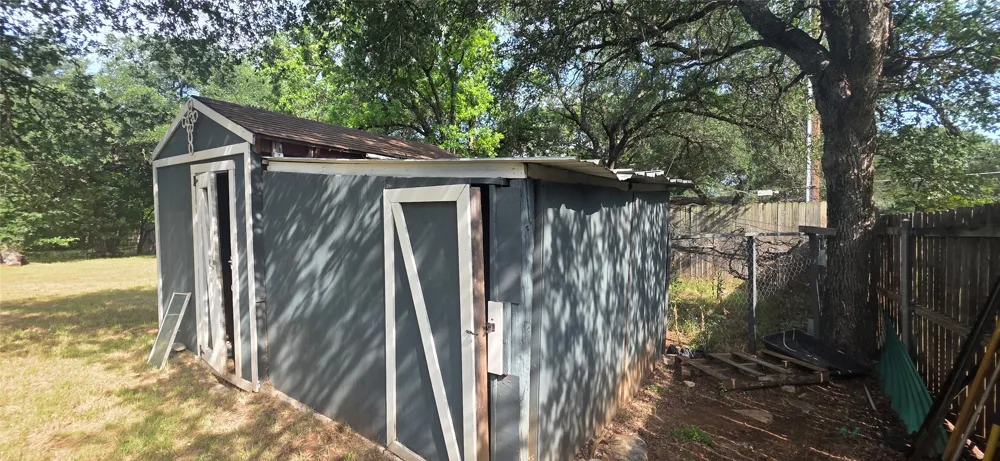 1065 Abbie Lane Glen Rose, TX 76043