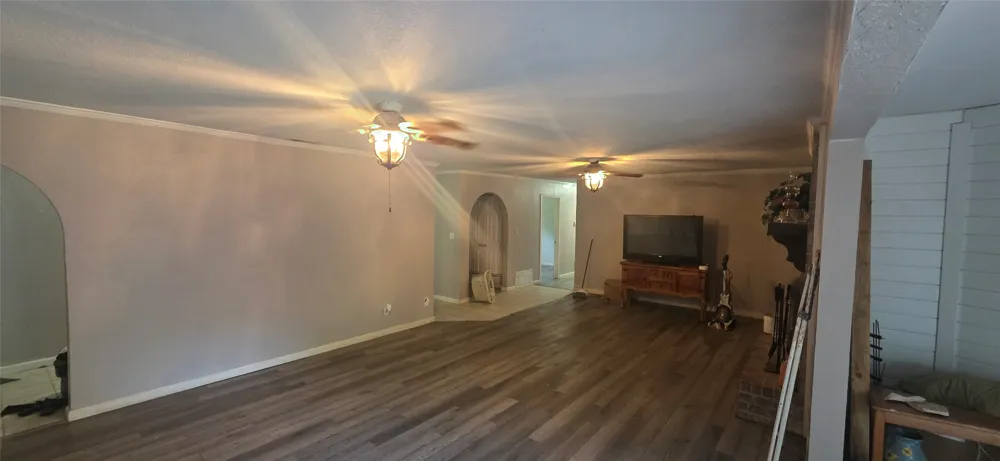 1065 Abbie Lane Glen Rose, TX 76043