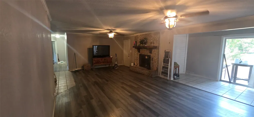 1065 Abbie Lane Glen Rose, TX 76043