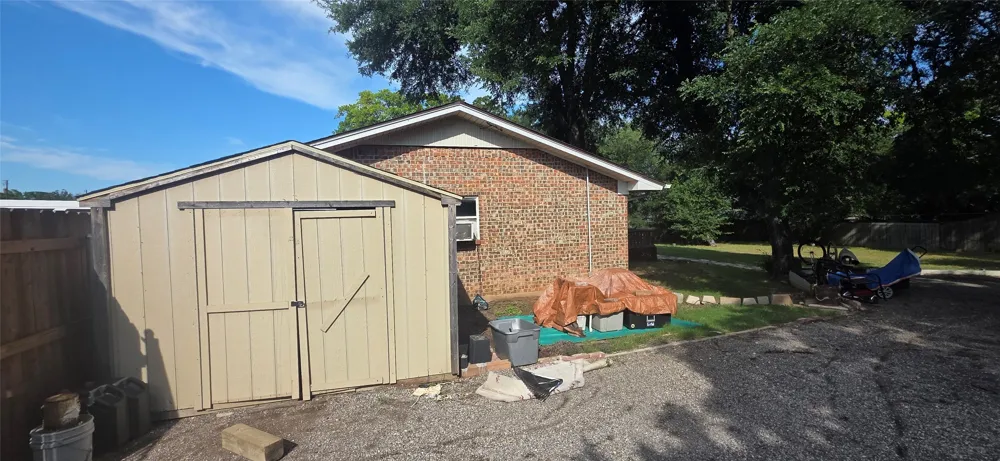 1065 Abbie Lane Glen Rose, TX 76043