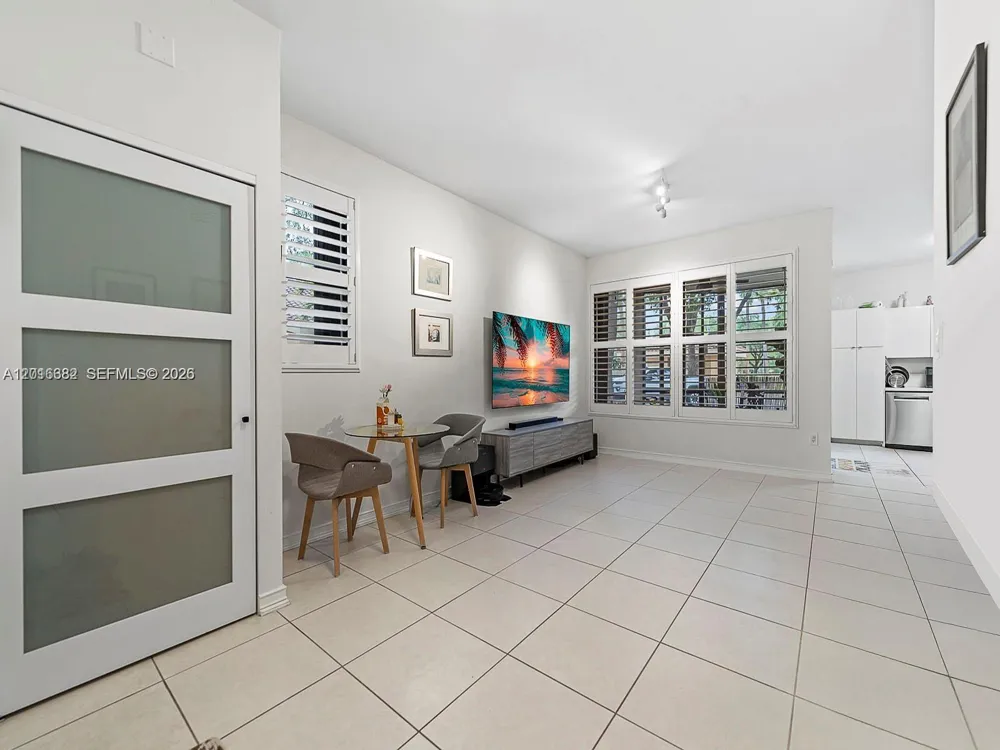 15533 Miami Lakeway N #101-19 Miami Lakes, FL 33014