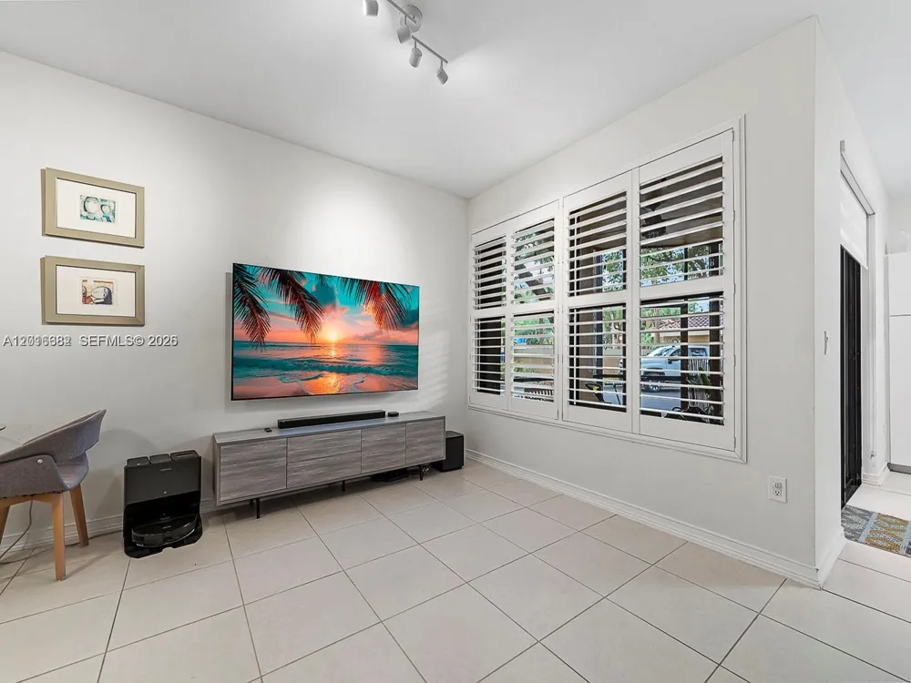 15533 Miami Lakeway N #101-19 Miami Lakes, FL 33014
