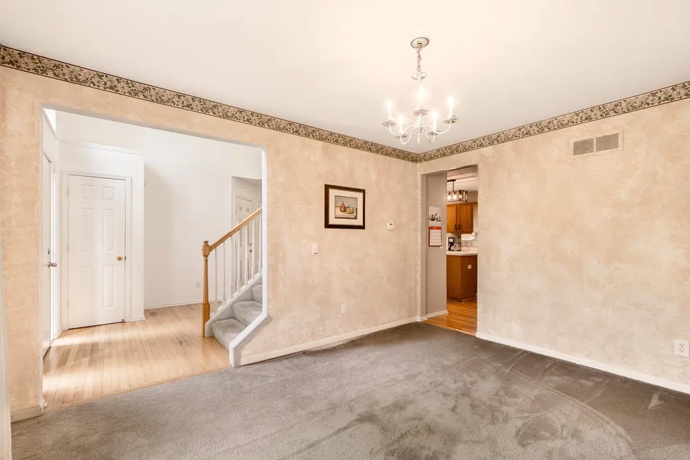 399 Quail Ridge Court Waterford, MI 48327