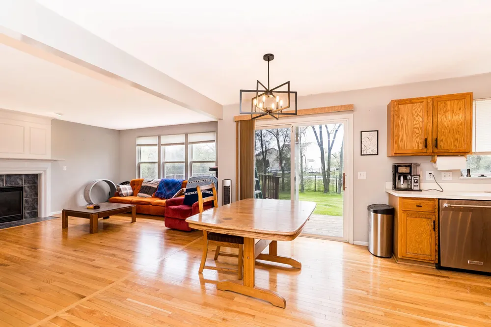 399 Quail Ridge Court Waterford, MI 48327