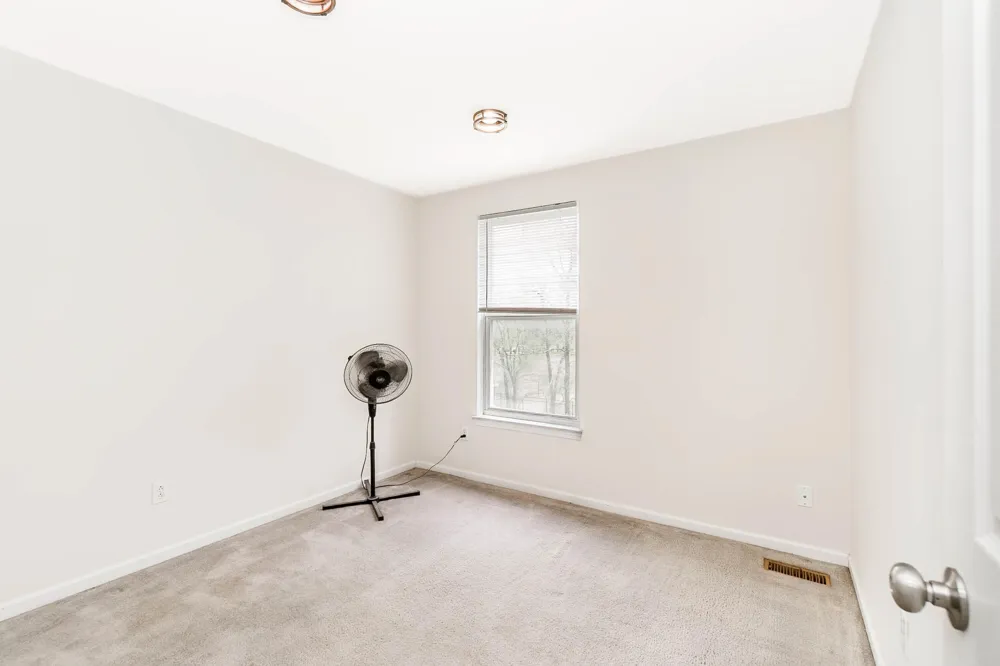 399 Quail Ridge Court Waterford, MI 48327