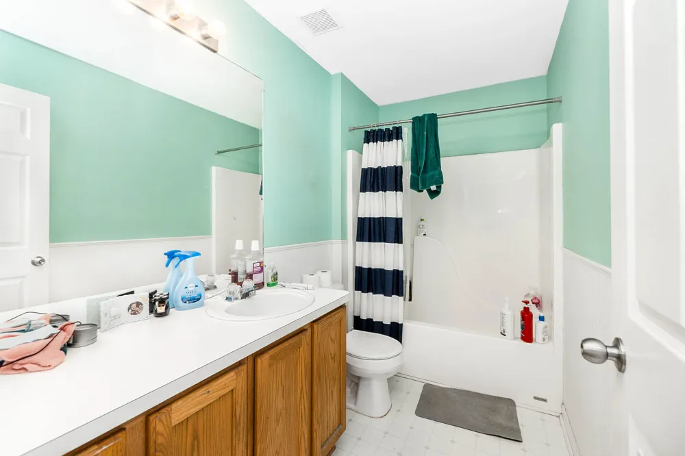 399 Quail Ridge Court Waterford, MI 48327