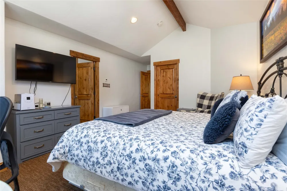 310 Whispering Pines Circle Blue River, CO 80424