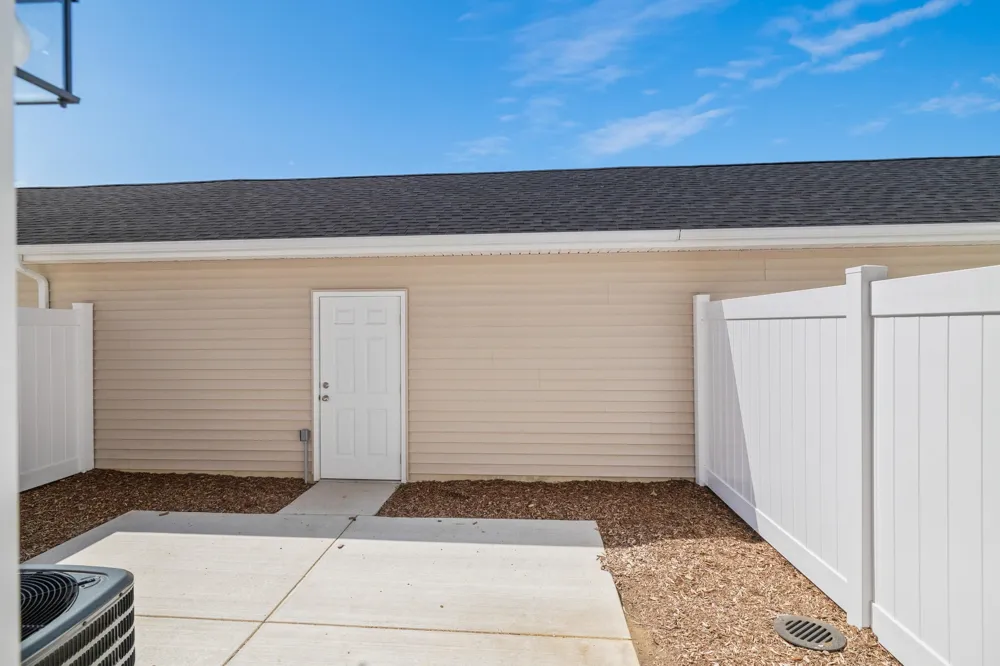 6205 Brook Avenue Portage, IN 46368