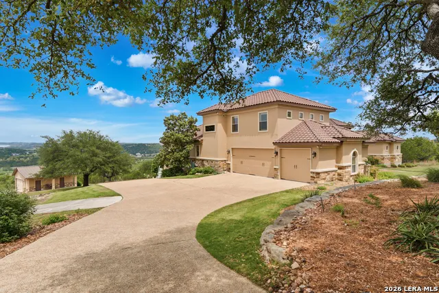 168 Hill Myna Lane Spring Branch, TX 78070