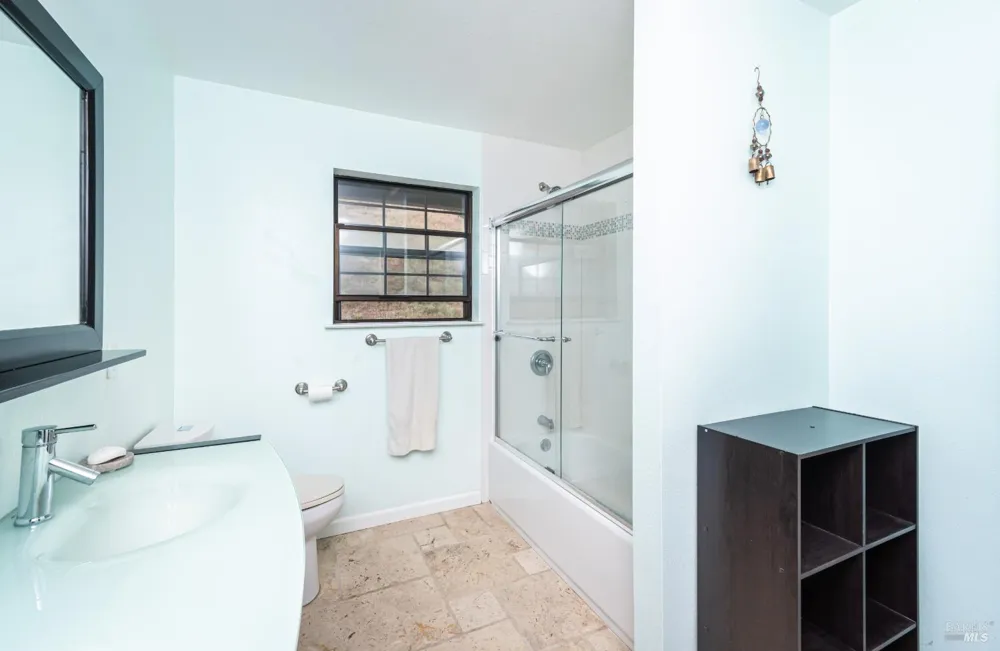 3955 E Highway 128 Highway St. Helena, CA 94574