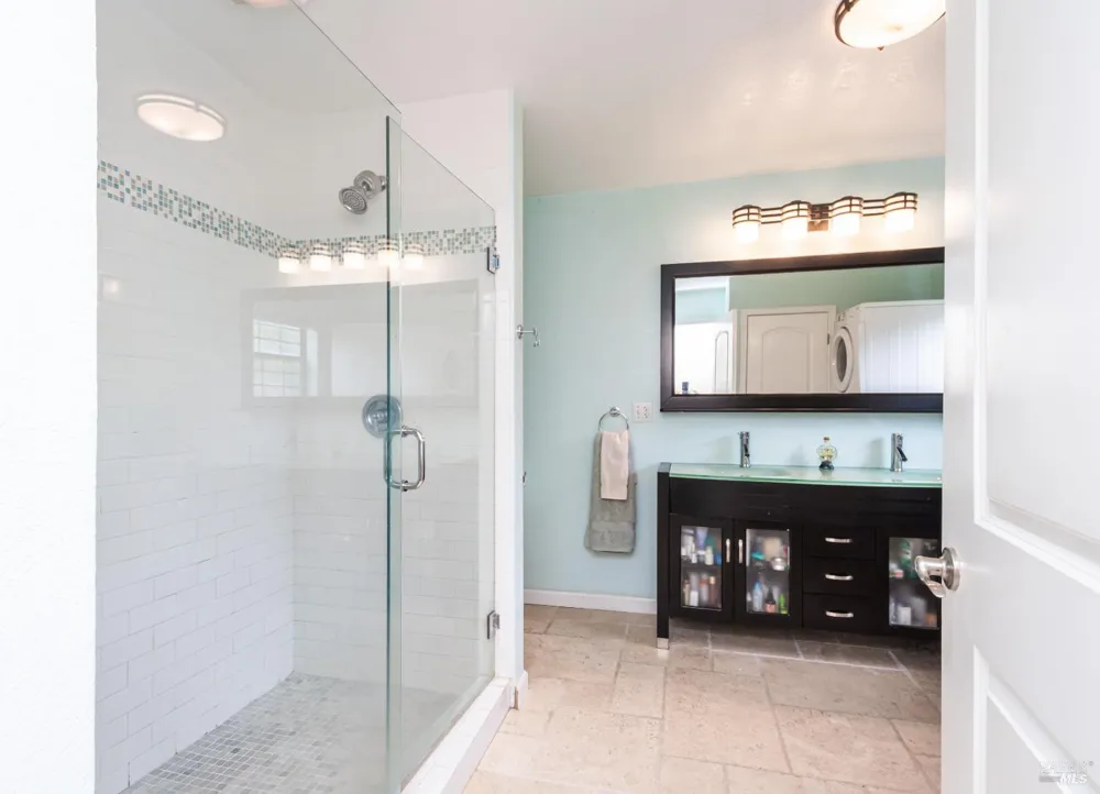3955 E Highway 128 Highway St. Helena, CA 94574