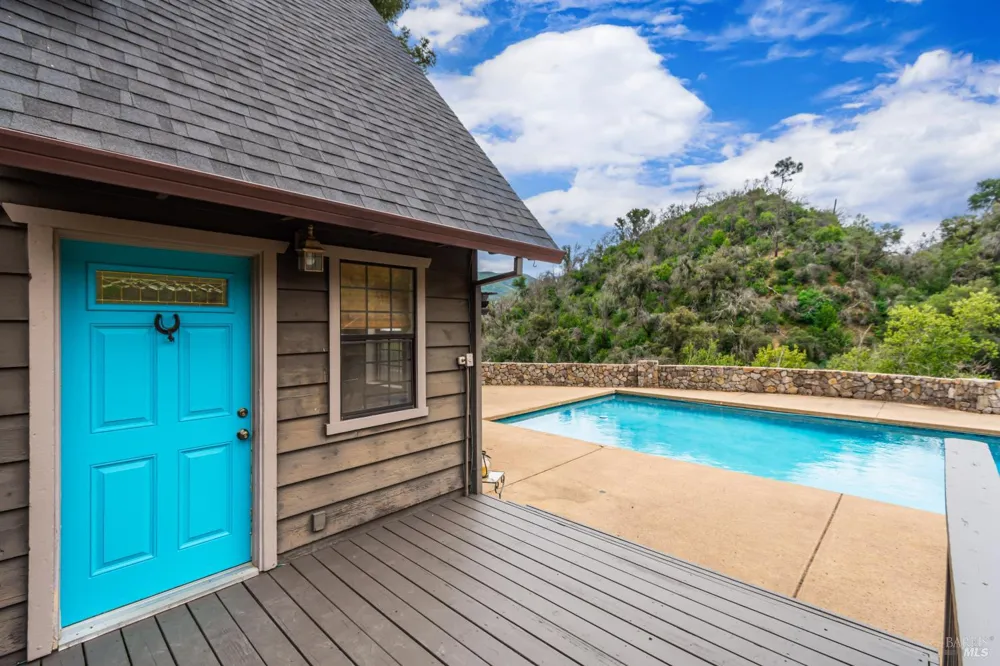 3955 E Highway 128 Highway St. Helena, CA 94574