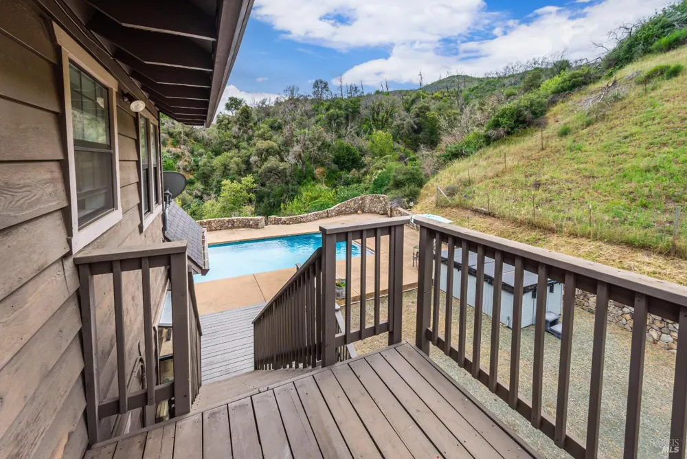 3955 E Highway 128 Highway St. Helena, CA 94574
