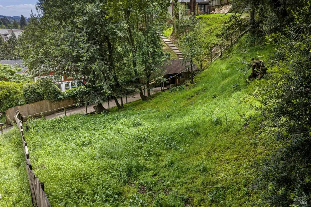29 Lower Alcatraz Place Mill Valley, CA 94941