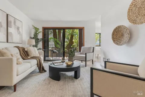 1579 Lincoln Avenue ##103