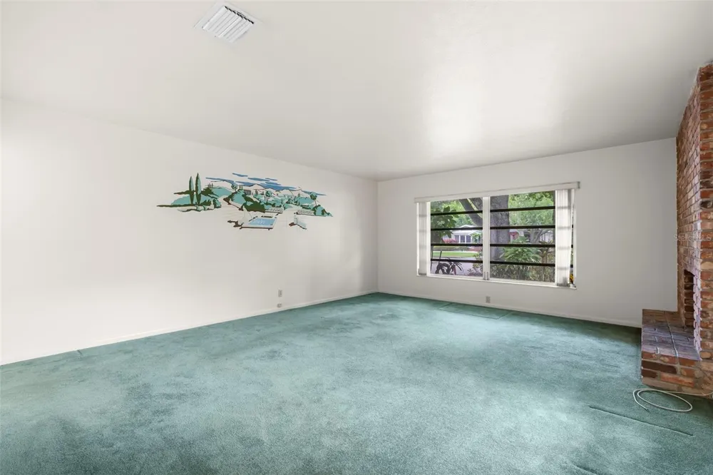 2616 S TORONTO AVENUE Tampa, FL 33629
