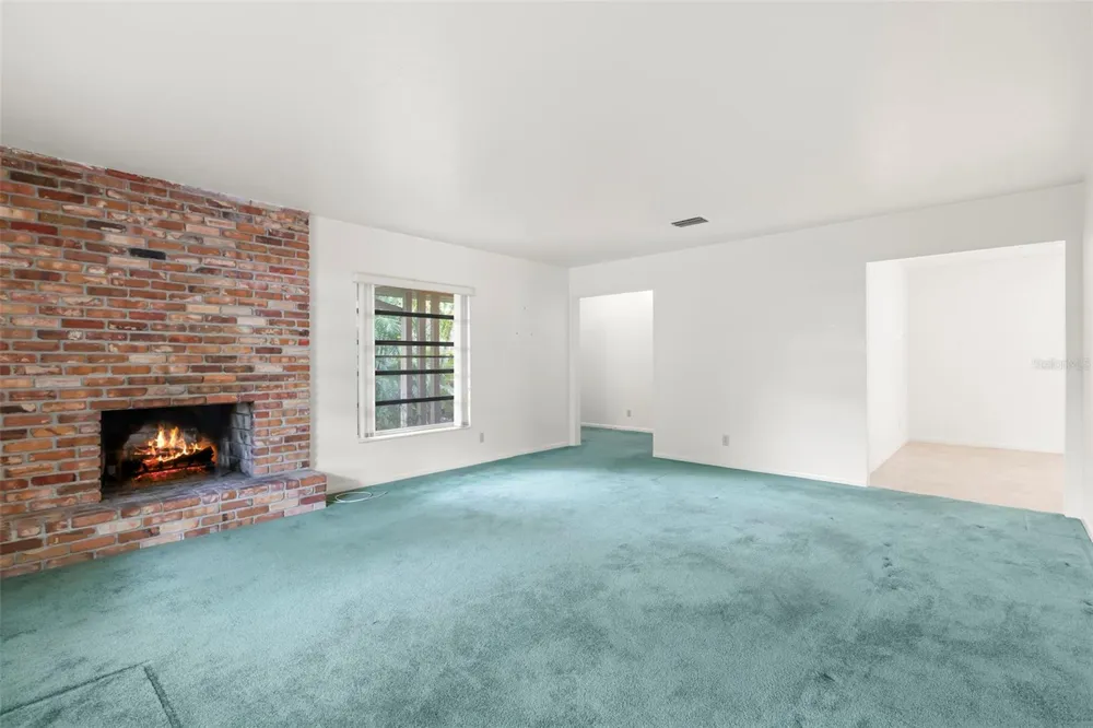 2616 S TORONTO AVENUE Tampa, FL 33629