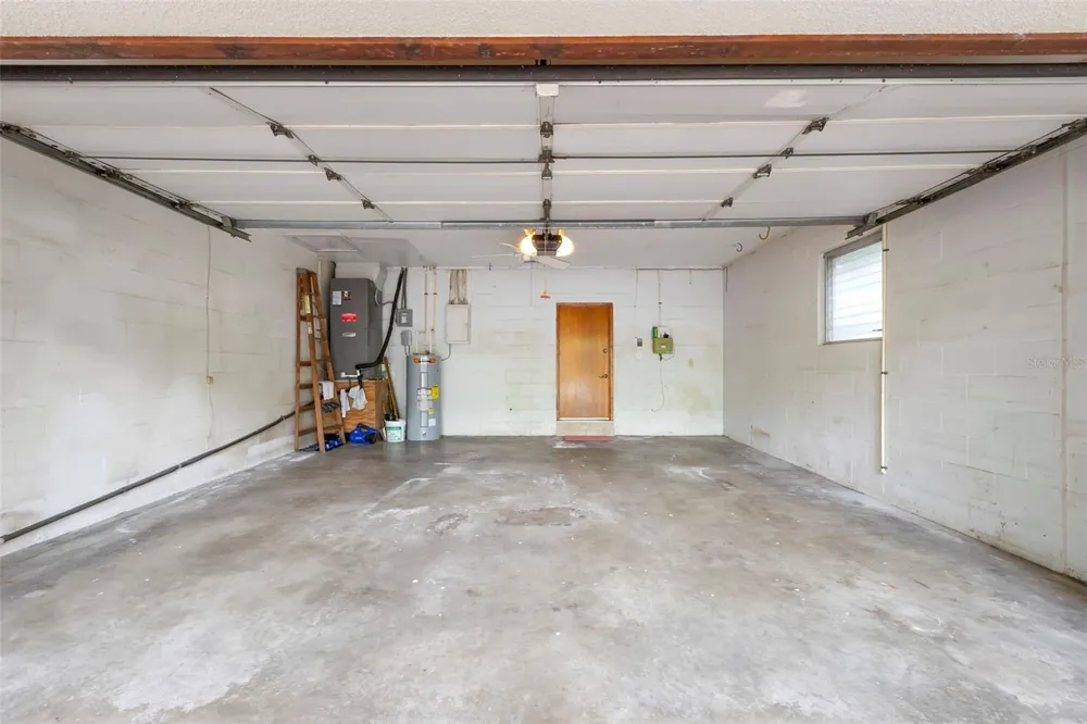 2616 S TORONTO AVENUE Tampa, FL 33629