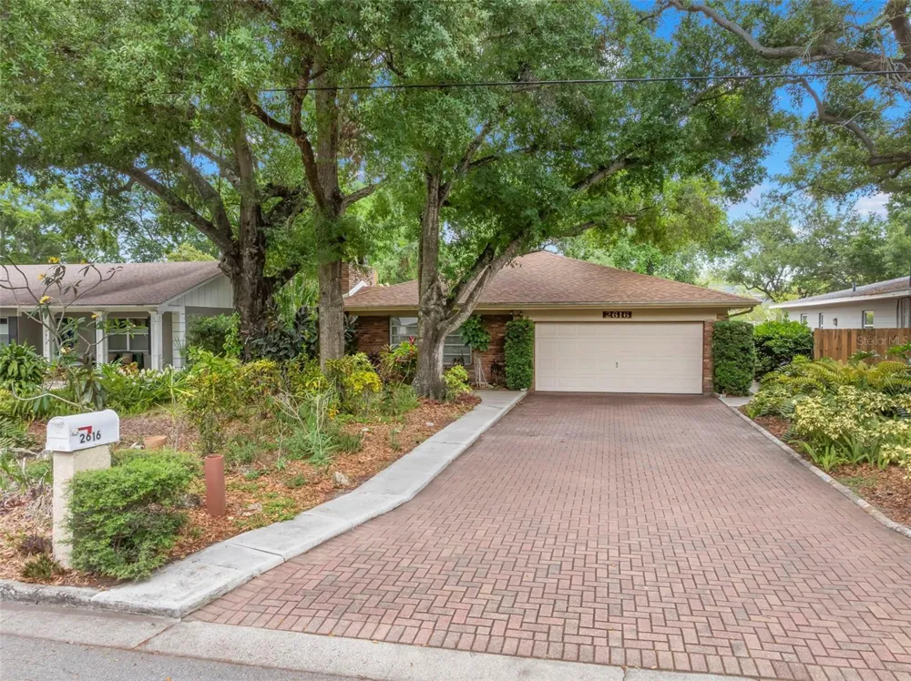 2616 S TORONTO AVENUE Tampa, FL 33629