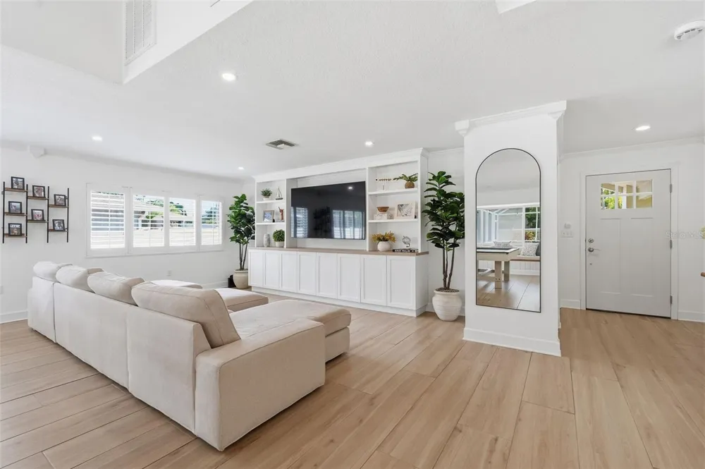 3052 HERON PLACE Clearwater, FL 33762