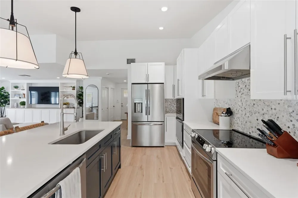 3052 HERON PLACE Clearwater, FL 33762