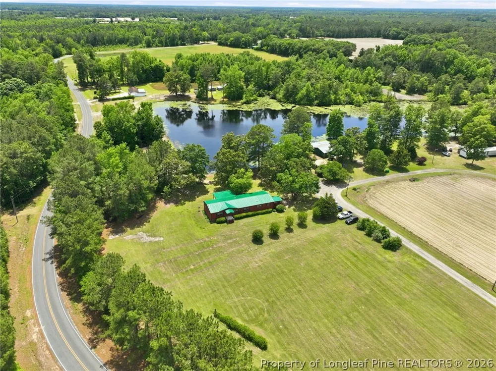 10400 Ruth Vinson Road Autryville, NC 28318