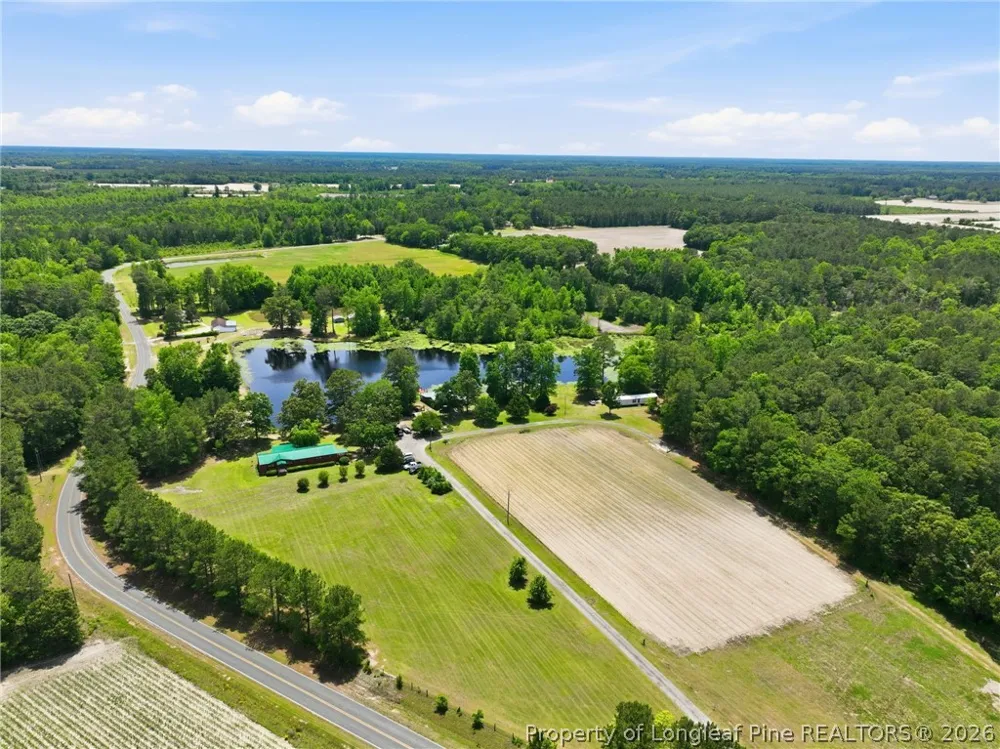 10400 Ruth Vinson Road Autryville, NC 28318