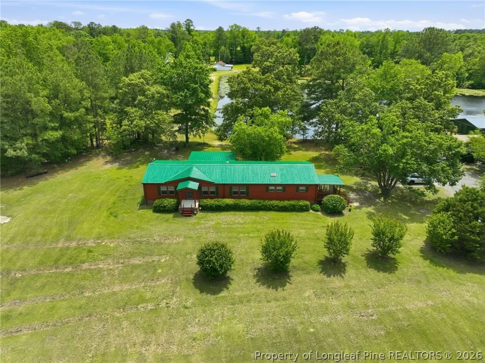10400 Ruth Vinson Road Autryville, NC 28318