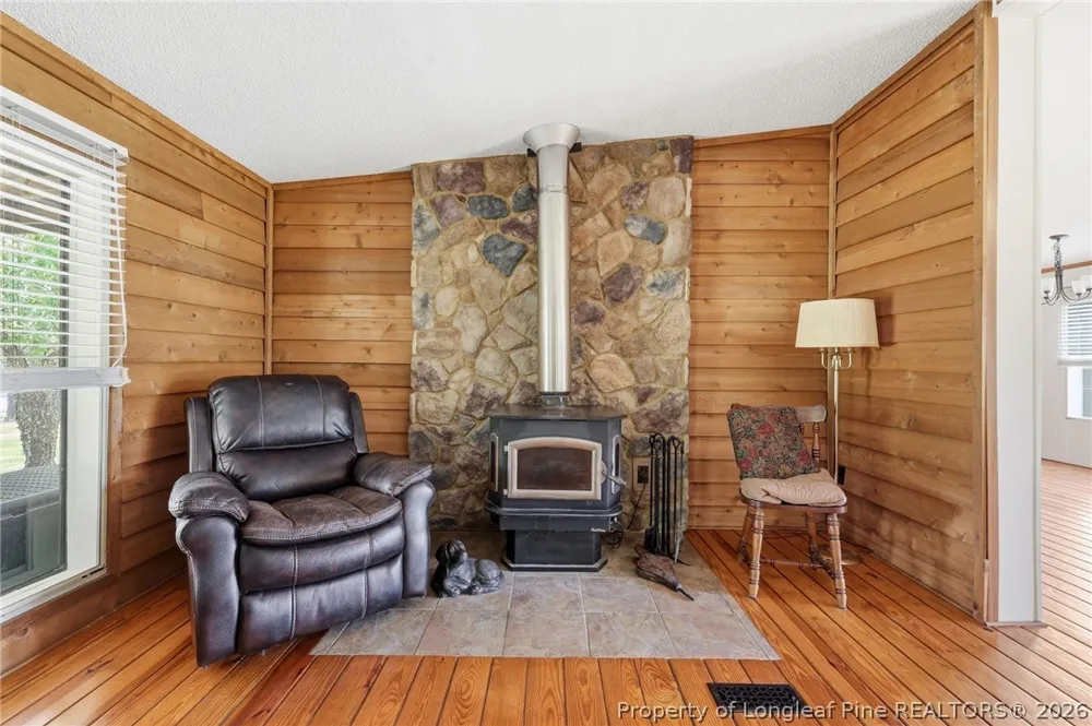 10400 Ruth Vinson Road Autryville, NC 28318