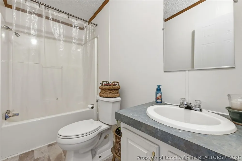 10400 Ruth Vinson Road Autryville, NC 28318