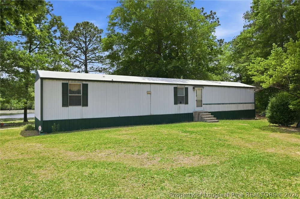10400 Ruth Vinson Road Autryville, NC 28318