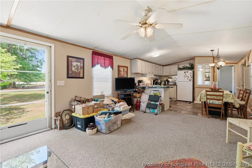 10400 Ruth Vinson Road Autryville, NC 28318