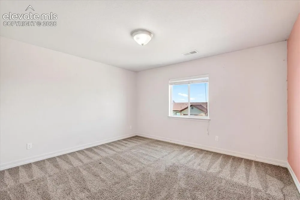 56534 E 24th Avenue Strasburg, CO 80136
