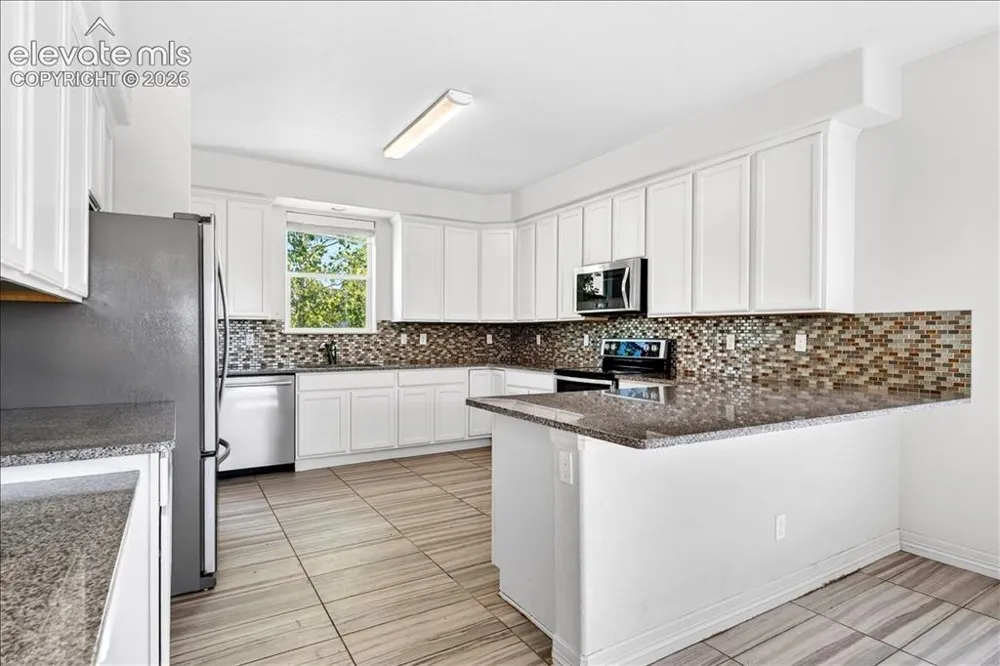 56534 E 24th Avenue Strasburg, CO 80136