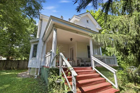250 E Broadway Street