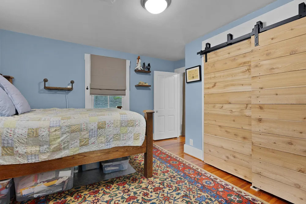 508 Scenic Highway Lookout Mountain, TN 37350