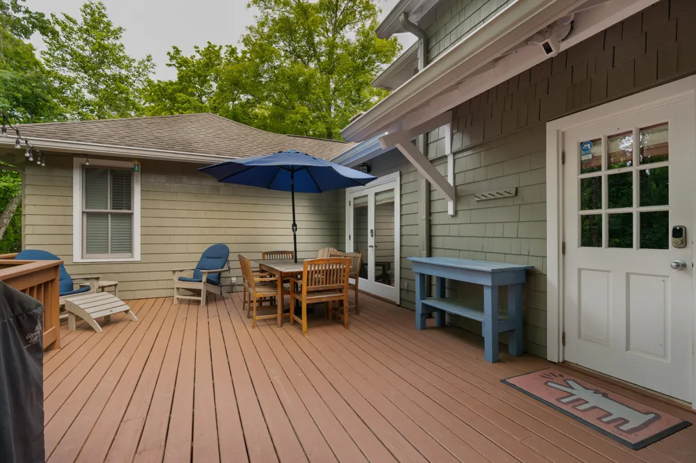 508 Scenic Highway Lookout Mountain, TN 37350