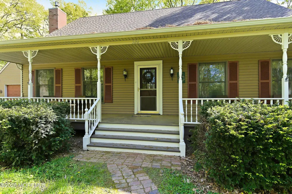 3206 Ridgewood Road Allenwood, NJ 08720