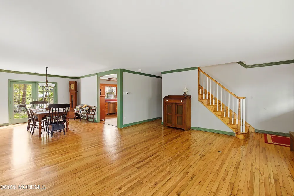 3206 Ridgewood Road Allenwood, NJ 08720