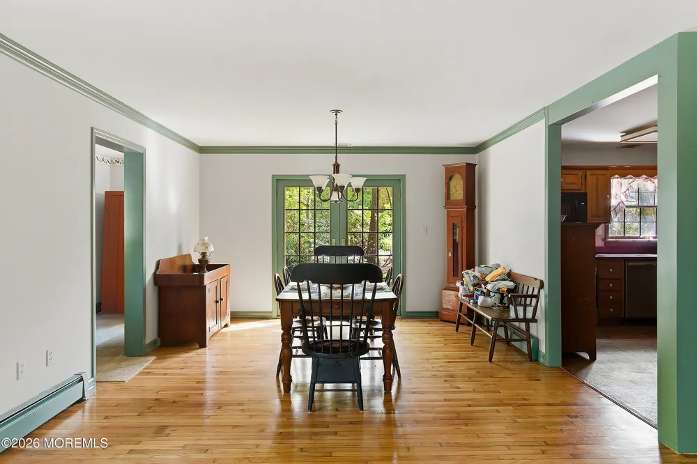 3206 Ridgewood Road Allenwood, NJ 08720