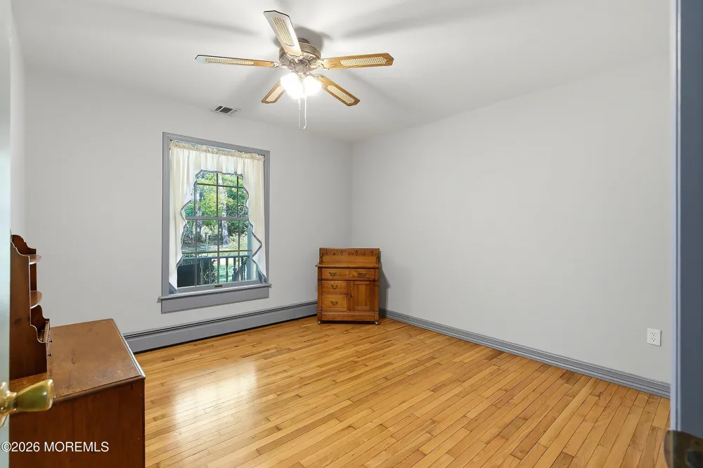 3206 Ridgewood Road Allenwood, NJ 08720