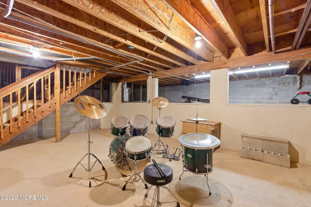 3206 Ridgewood Road Allenwood, NJ 08720