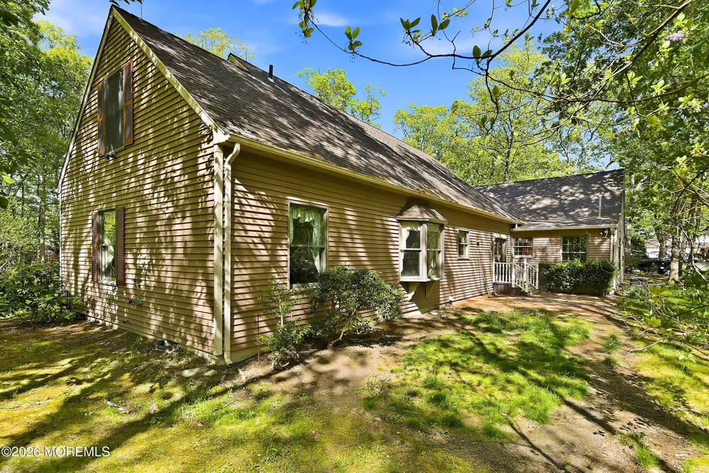 3206 Ridgewood Road Allenwood, NJ 08720
