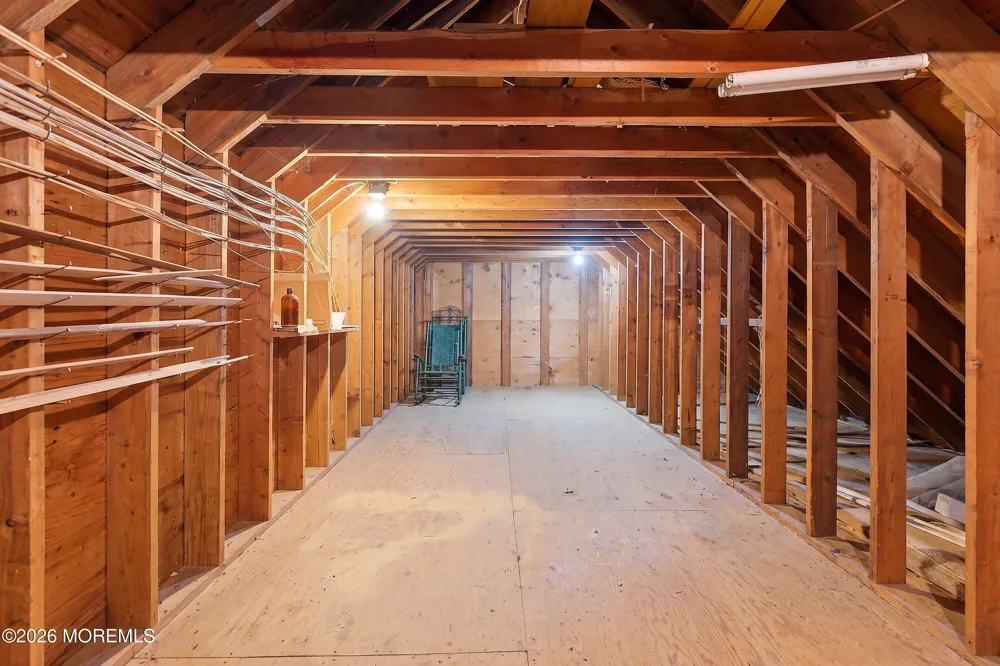 3206 Ridgewood Road Allenwood, NJ 08720